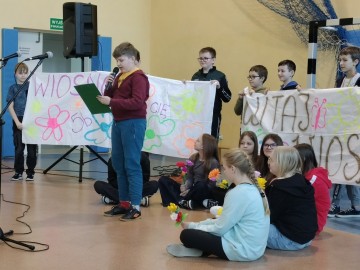 Pierwszy Dzień Wiosny z SP Burzenin, 